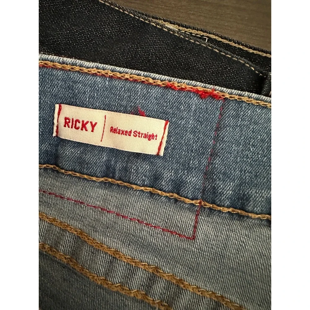 NWOT True Religion Ricky Relaxed Straight Jeans Men 40 Light Y2K Denim 42x30
